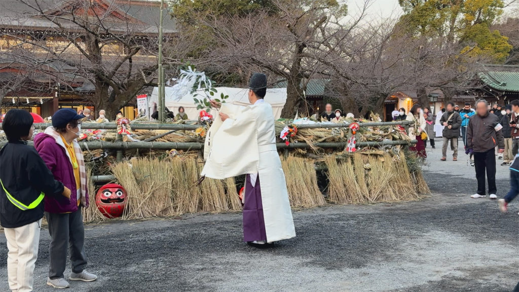 神主のお祓いから始まる